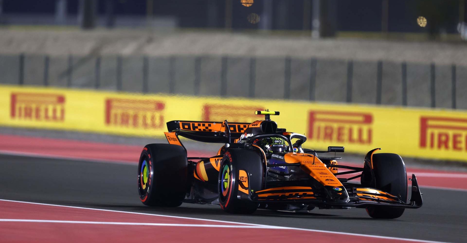 LOSAIL INTERNATIONAL CIRCUIT, QATAR - NOVEMBER 30: Lando Norris, McLaren MCL38 during the Qatar GP at Losail International Circuit on Saturday November 30, 2024 in Losail, Qatar. (Photo by Zak Mauger / LAT Images)