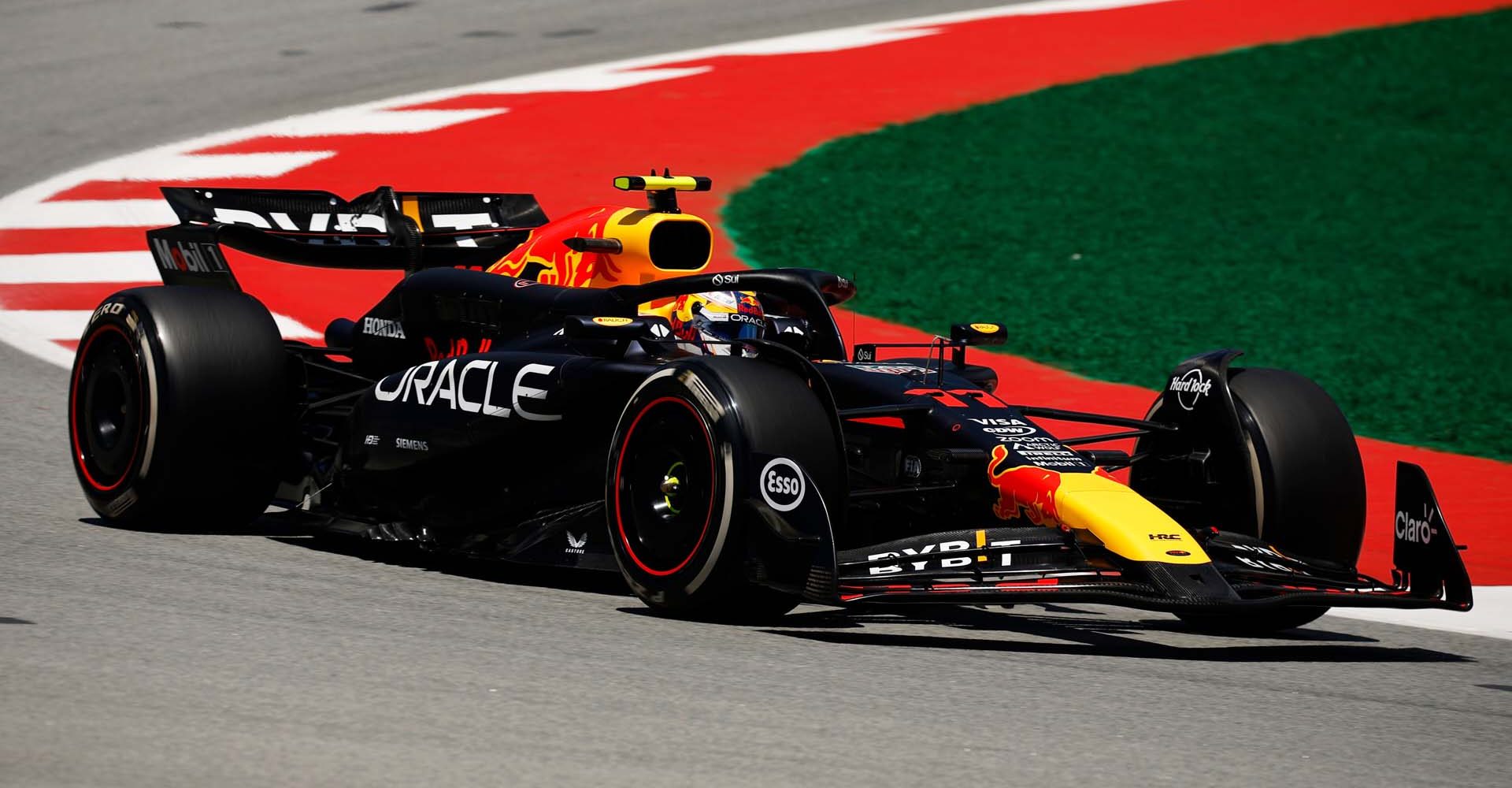 BARCELONA, SPAIN - JUNE 21: Sergio Perez of Mexico driving the (11) Oracle Red Bull Racing RB20 on track during practice ahead of the F1 Grand Prix of Spain at Circuit de Barcelona-Catalunya on June 21, 2024 in Barcelona, Spain. (Photo by Chris Graythen/Getty Images) // Getty Images / Red Bull Content Pool // SI202406210691 // Usage for editorial use only //