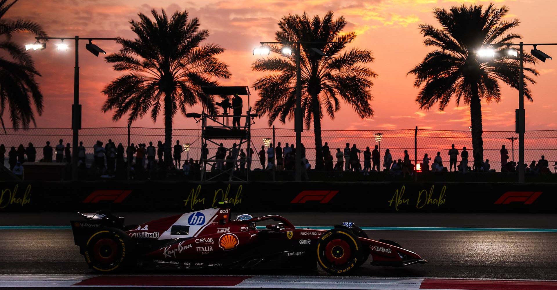 44 HAMILTON Lewis (gbr), Scuderia Ferrari SF-25, action during the 2025 Formula 1 Abu Dhabi Grand Prix, 24th round of the 2025 FIA Formula One World Championship from December 05 to 07, 2025 on the Yas Marina Circuit, in Abu Dhabi, United Arab Emirates - Photo DPPI