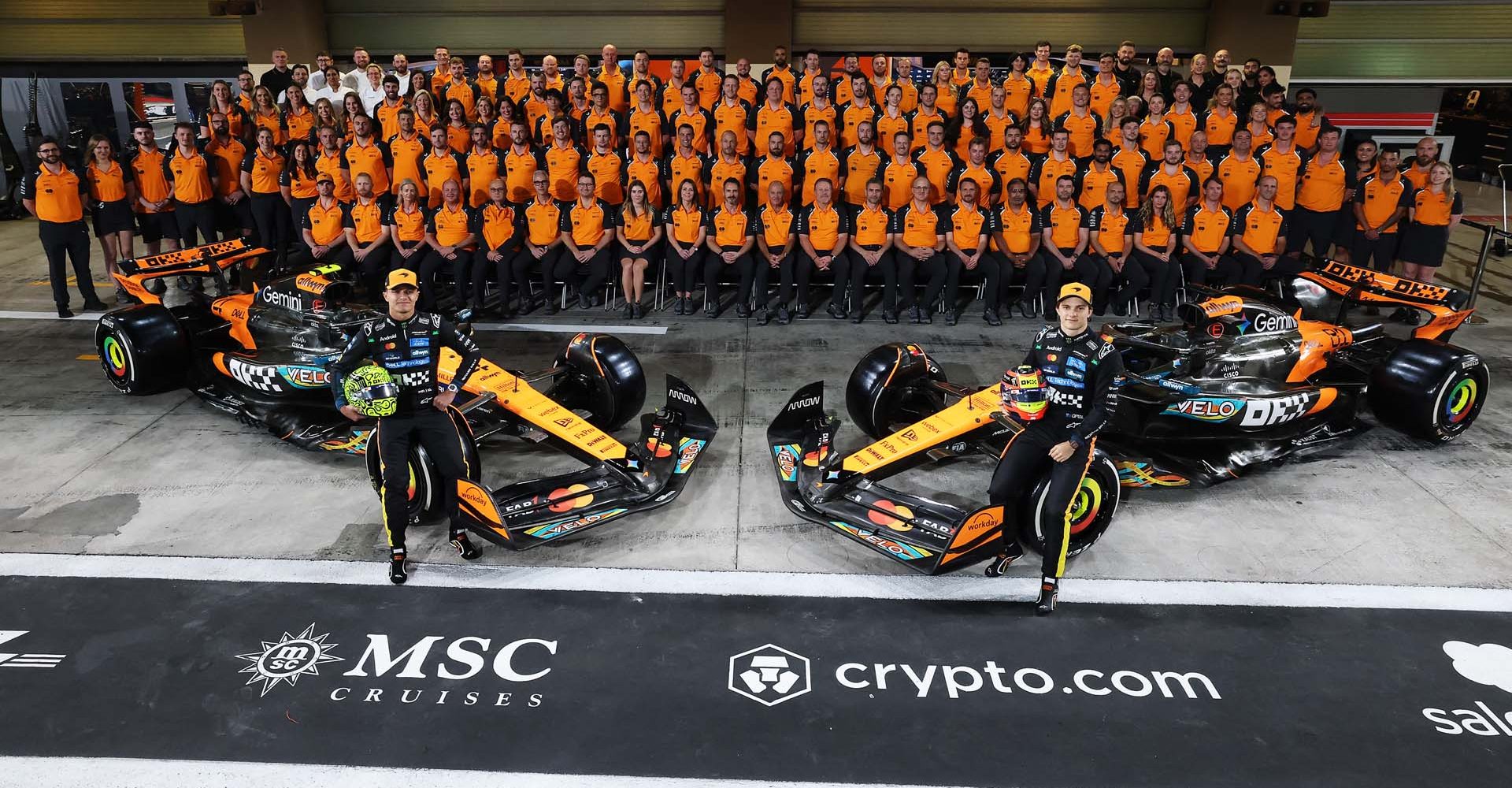 ABU DHABI, UNITED ARAB EMIRATES - DECEMBER 04: McLaren team photo during previews ahead of the F1 Grand Prix of Abu Dhabi at Yas Marina Circuit on December 04, 2025 in Abu Dhabi, United Arab Emirates. (Photo by Steven Tee/LAT Images)