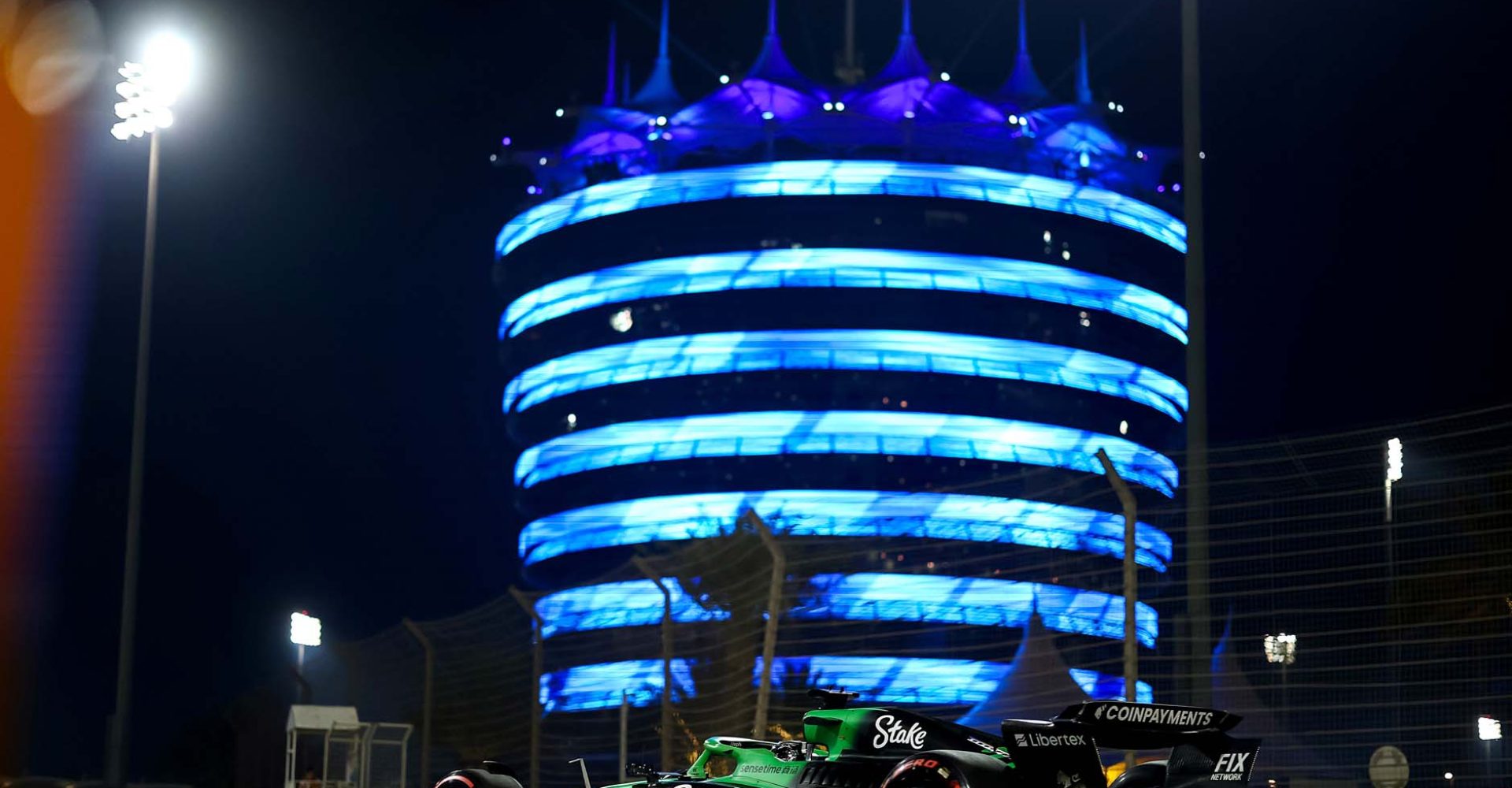 BAHRAIN, BAHRAIN - APRIL 11: Nico Hulkenberg of Germany driving the (27) Kick Sauber C45 Ferrari on track during practice ahead of the F1 Grand Prix of Bahrain at Bahrain International Circuit on April 11, 2025 in Bahrain, Bahrain. (Photo by Zak Mauger/LAT Images)