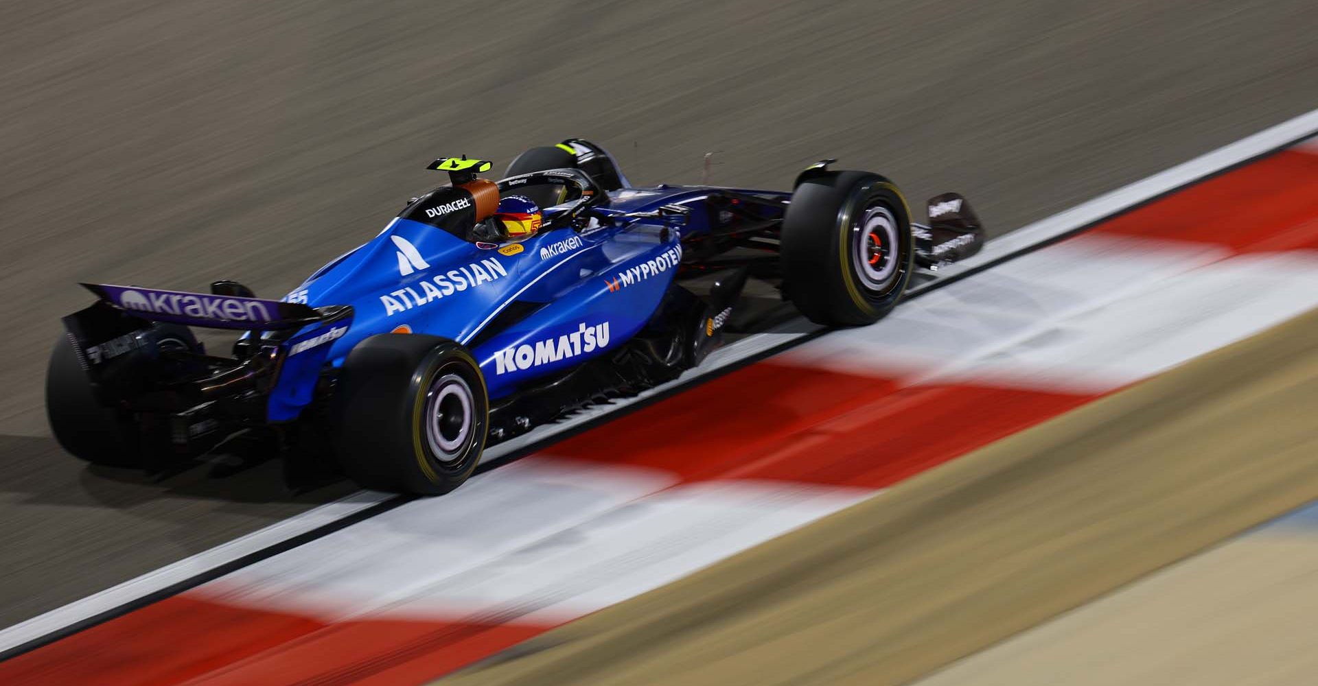 BAHRAIN, BAHRAIN - FEBRUARY 26: Carlos Sainz of Spain driving the (55) Williams FW47 Mercedes on track during day one of F1 Testing at Bahrain International Circuit on February 26, 2025 in Bahrain, Bahrain. (Photo by Sam Bloxham/LAT Images)