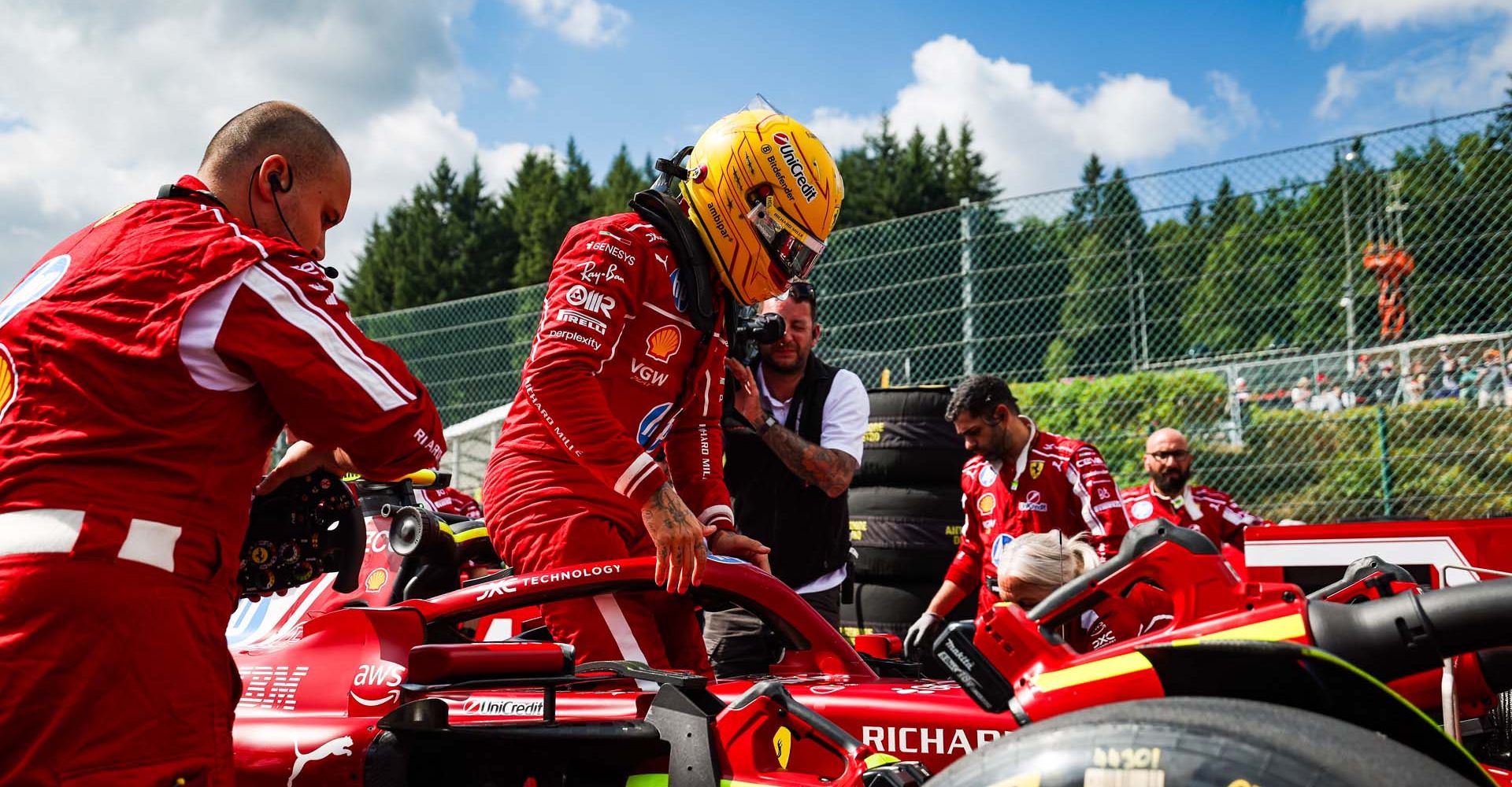44 HAMILTON Lewis (gbr), Scuderia Ferrari SF-25, grid during the 2025 Formula 1 Belgian Grand Prix, 13th round of the 2025 FIA Formula One World Championship from July 25 to 27, 2025 on the Circuit de Spa-Francorchamps, in Stavelot, Belgium - Photo Florent Gooden / DPPI