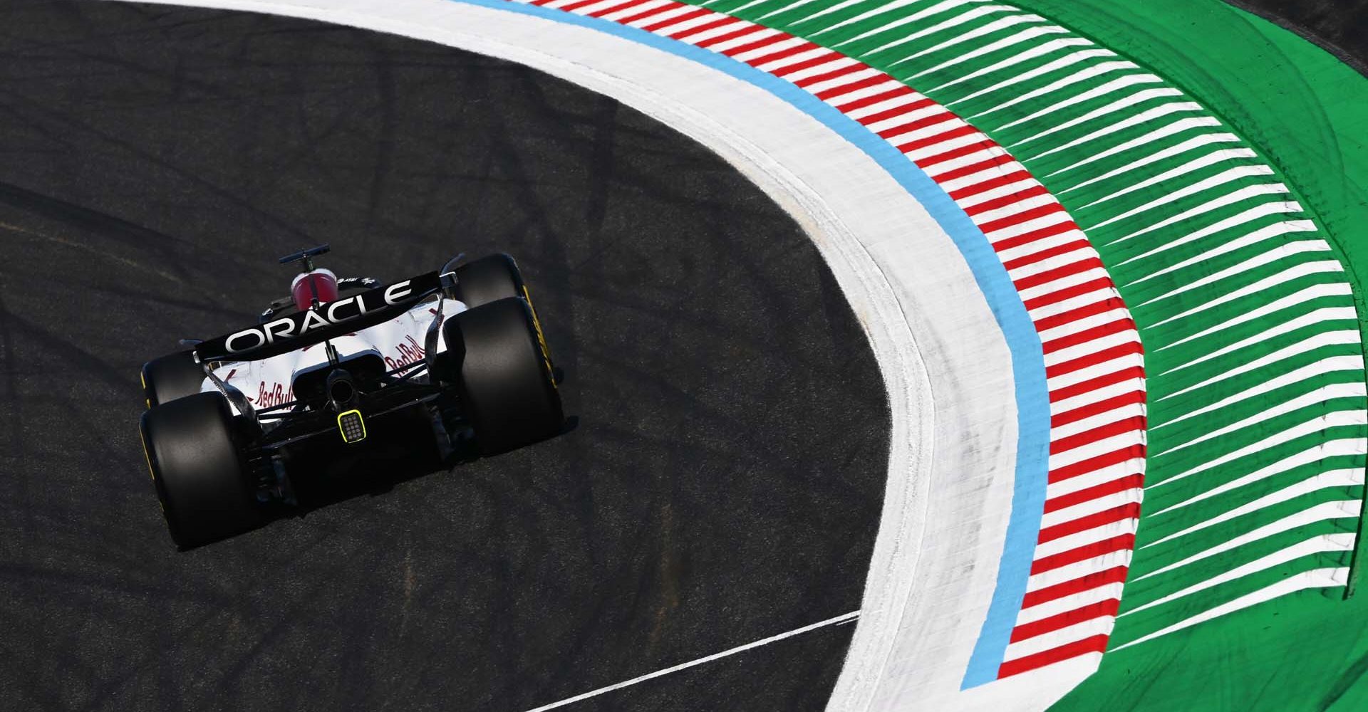 SUZUKA, JAPAN - APRIL 04: Max Verstappen of the Netherlands driving the (1) Oracle Red Bull Racing RB21 on track during practice ahead of the F1 Grand Prix of Japan at Suzuka Circuit on April 04, 2025 in Suzuka, Japan. (Photo by Rudy Carezzevoli/Getty Images) // Getty Images / Red Bull Content Pool // SI202504040167 // Usage for editorial use only //