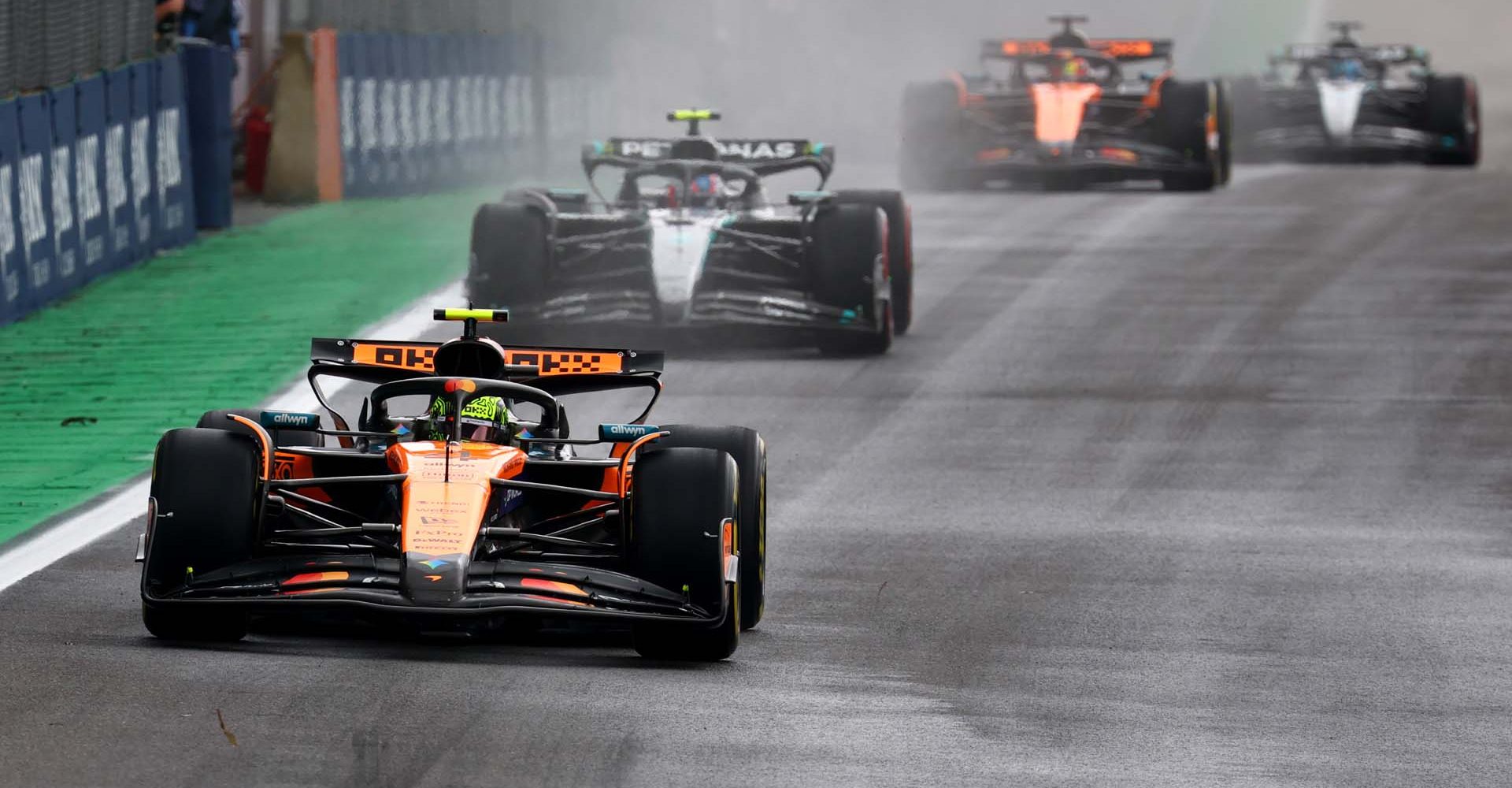 SAO PAULO, BRAZIL - NOVEMBER 08: Lando Norris of Great Britain driving the (4) McLaren MCL39 Mercedes on track during the Sprint ahead of the F1 Grand Prix of Brazil at Autodromo Jose Carlos Pace on November 08, 2025 in Sao Paulo, Brazil. (Photo by Mark Thompson/Getty Images)
