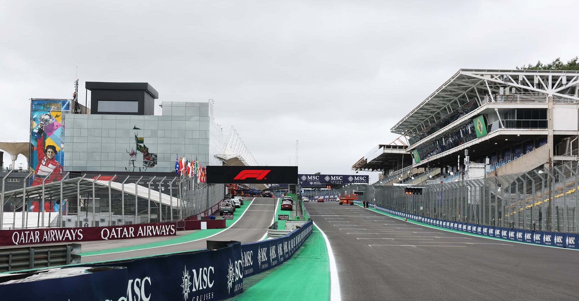 SAO PAULO, BRAZIL - NOVEMBER 06: A general view of the circuit during previews ahead of the F1 Grand Prix of Brazil at Autodromo Jose Carlos Pace on November 06, 2025 in Sao Paulo, Brazil. (Photo by Steven Tee/LAT Images)