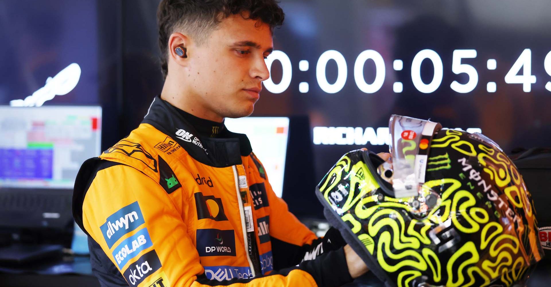 JEDDAH, SAUDI ARABIA - APRIL 18: Lando Norris of Great Britain and McLaren prepares to drive in the garage during practice ahead of the F1 Grand Prix of Saudi Arabia at Jeddah Corniche Circuit on April 18, 2025 in Jeddah, Saudi Arabia. (Photo by Steven Tee/LAT Images)