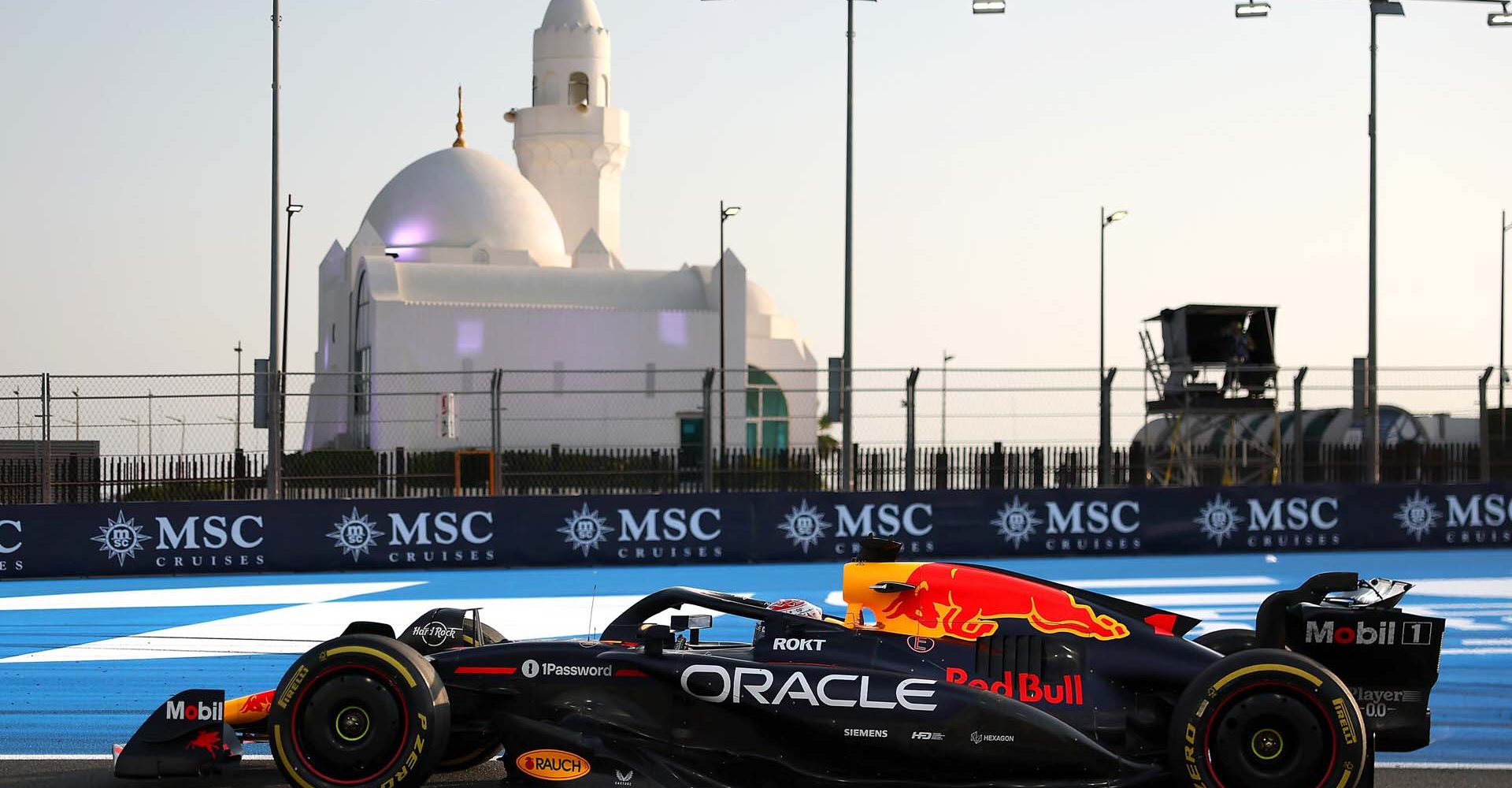 JEDDAH, SAUDI ARABIA - APRIL 18: Max Verstappen of the Netherlands driving the (1) Oracle Red Bull Racing RB21 on track during practice ahead of the F1 Grand Prix of Saudi Arabia at Jeddah Corniche Circuit on April 18, 2025 in Jeddah, Saudi Arabia. (Photo by Alex Pantling/Getty Images) // Getty Images / Red Bull Content Pool // SI202504181031 // Usage for editorial use only //