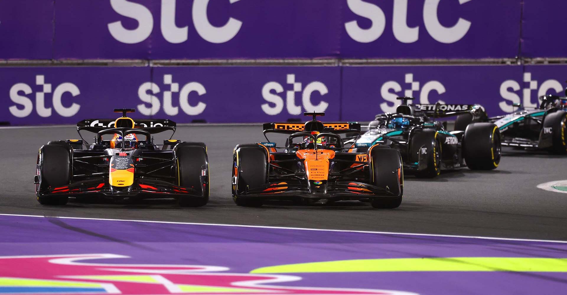 JEDDAH, SAUDI ARABIA - APRIL 20: Max Verstappen of the Netherlands driving the (1) Oracle Red Bull Racing RB21 on track during the F1 Grand Prix of Saudi Arabia at Jeddah Corniche Circuit on April 20, 2025 in Jeddah, Saudi Arabia. (Photo by Alex Pantling/Getty Images) // Getty Images / Red Bull Content Pool // SI202504200250 // Usage for editorial use only //