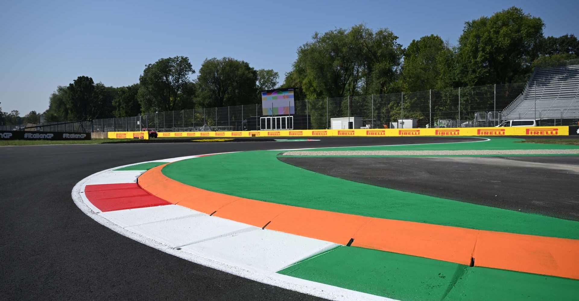 AUTODROMO NAZIONALE MONZA, ITALY - AUGUST 29: Circuit detail and Pirelli trackside branding during the Italian GP at Autodromo Nazionale Monza on Thursday August 29, 2024 in Monza, Italy. (Photo by Sam Bagnall / LAT Images)