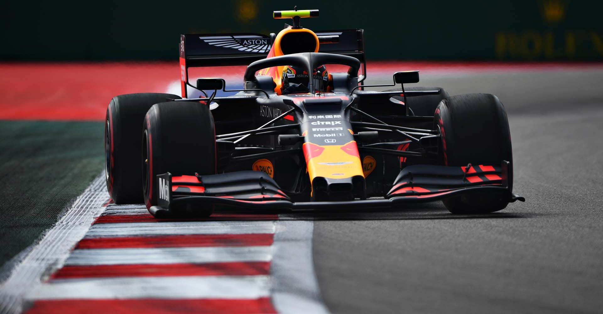 SOCHI, RUSSIA - SEPTEMBER 27: Alexander Albon of Thailand driving the (23) Aston Martin Red Bull Racing RB15 on track during practice for the F1 Grand Prix of Russia at Sochi Autodrom on September 27, 2019 in Sochi, Russia. (Photo by Clive Mason/Getty Images) // Getty Images / Red Bull Content Pool  // AP-21PUQQT6W2111 // Usage for editorial use only //