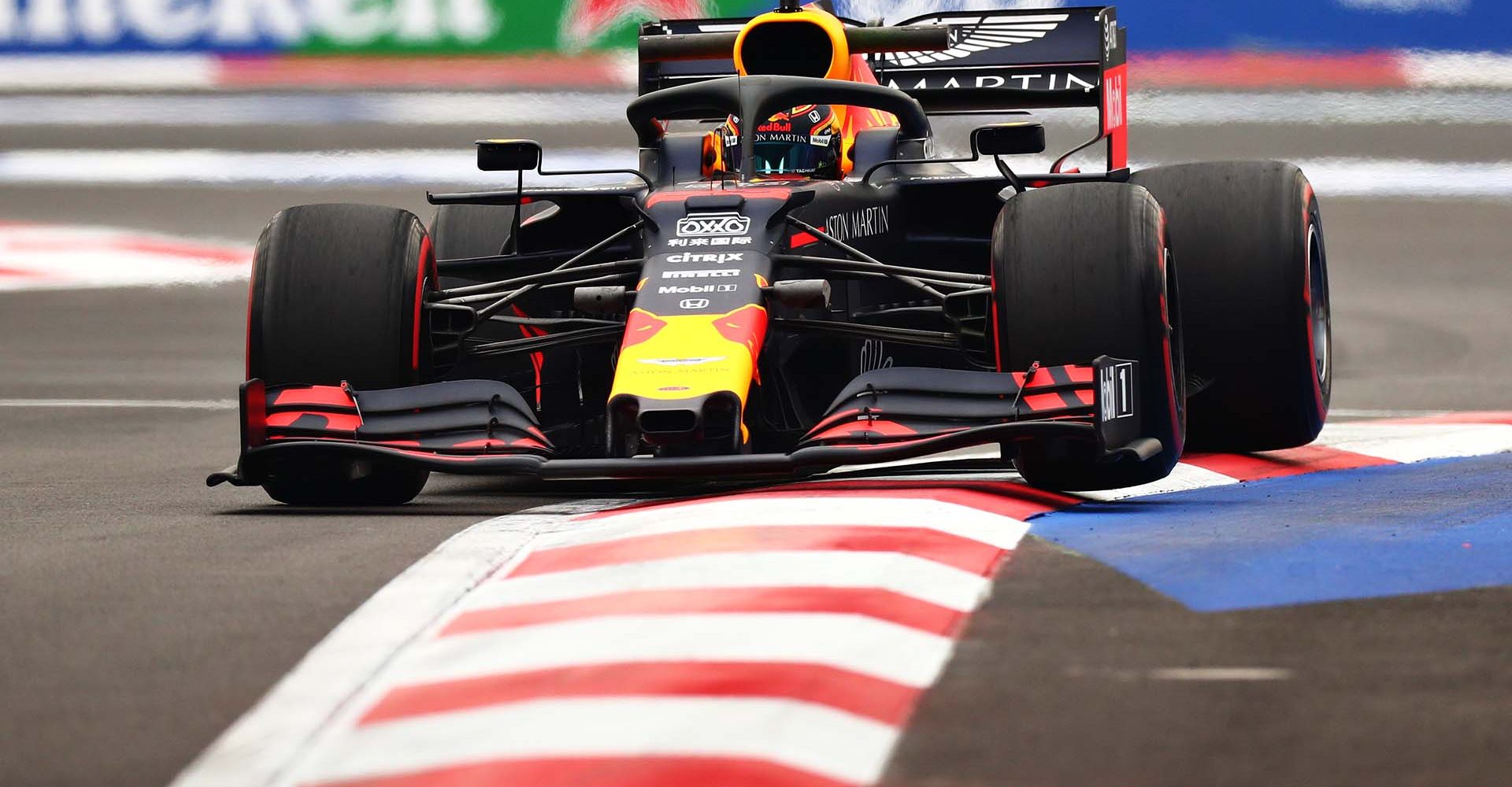 MEXICO CITY, MEXICO - OCTOBER 25: Alexander Albon of Thailand driving the (23) Aston Martin Red Bull Racing RB15 on track during practice for the F1 Grand Prix of Mexico at Autodromo Hermanos Rodriguez on October 25, 2019 in Mexico City, Mexico. (Photo by Dan Istitene/Getty Images) // Getty Images / Red Bull Content Pool  // AP-21YYSE7M52111 // Usage for editorial use only //