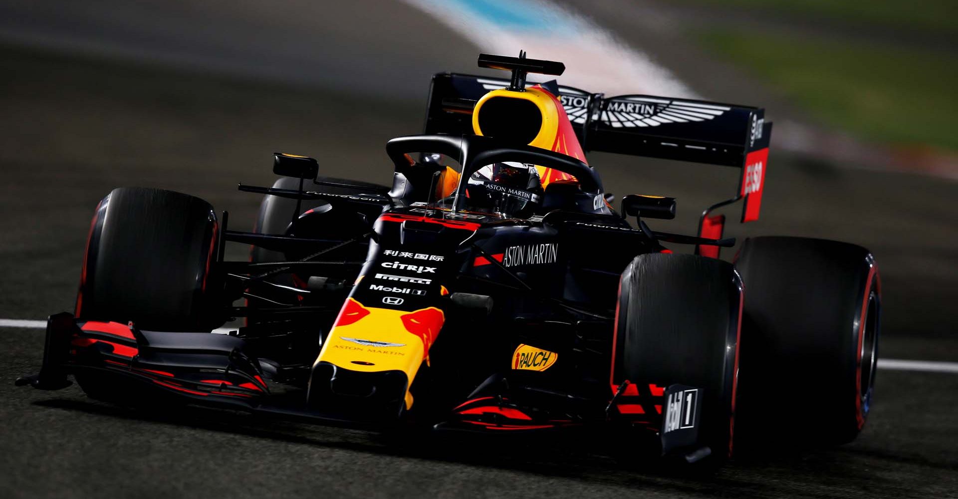 ABU DHABI, UNITED ARAB EMIRATES - NOVEMBER 29: Max Verstappen of the Netherlands driving the (33) Aston Martin Red Bull Racing RB15 on track during practice for the F1 Grand Prix of Abu Dhabi at Yas Marina Circuit on November 29, 2019 in Abu Dhabi, United Arab Emirates. (Photo by Charles Coates/Getty Images) // Getty Images / Red Bull Content Pool  // AP-22B74WP952111 // Usage for editorial use only //