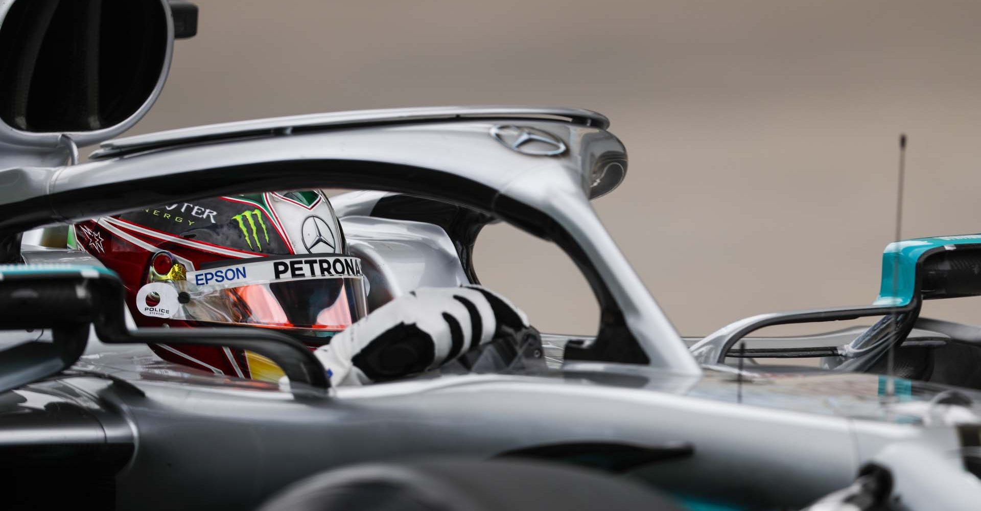 2019 Brazilian Grand Prix, Saturday - LAT Images Lewis Hamilton Mercedes