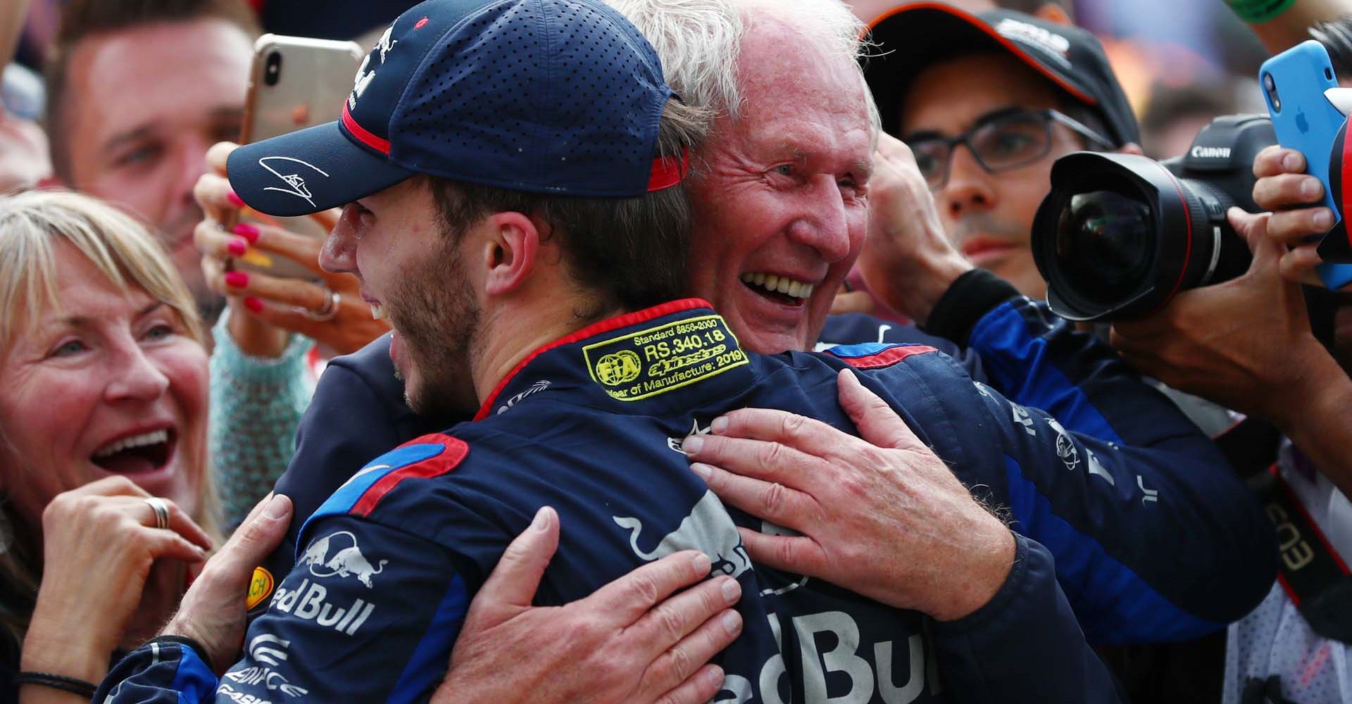 SAO PAULO, BRAZIL - NOVEMBER 17: Second placed Pierre Gasly of France and Scuderia Toro Rosso celebrates in parc ferme with Red Bull Racing Team Consultant Dr Helmut Marko during the F1 Grand Prix of Brazil at Autodromo Jose Carlos Pace on November 17, 2019 in Sao Paulo, Brazil. (Photo by Dan Istitene/Getty Images) // Getty Images / Red Bull Content Pool  // AP-227E72TGS2111 // Usage for editorial use only //