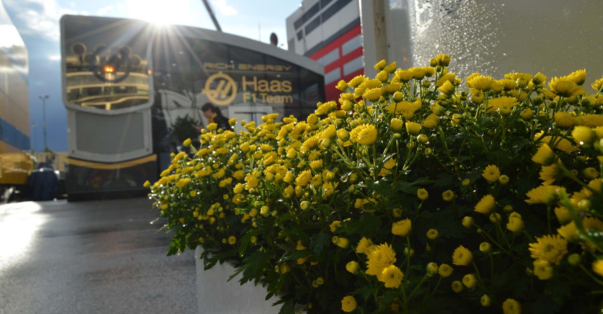 F1 paddock in Italy, Monza, rain, sun, flowers motorhome