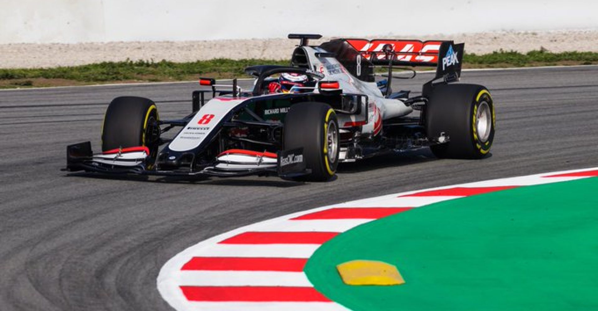 Haas Romain Grosjean Barcelona shakedown