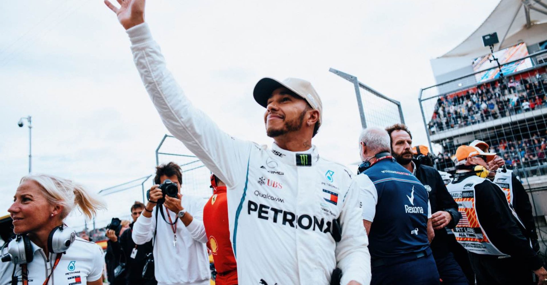 2018 United States Grand Prix, Saturday - Paul Ripke Lewis Hamilton Mercedes