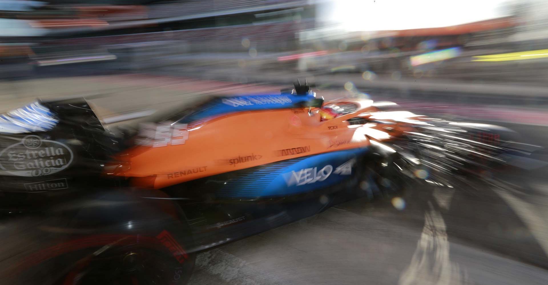 CIRCUIT DE BARCELONA-CATALUNYA, SPAIN - FEBRUARY 26: Carlos Sainz, McLaren MCL35 during the Barcelona February testing II at Circuit de Barcelona-Catalunya on February 26, 2020 in Circuit de Barcelona-Catalunya, Spain. (Photo by Steven Tee / LAT Images)