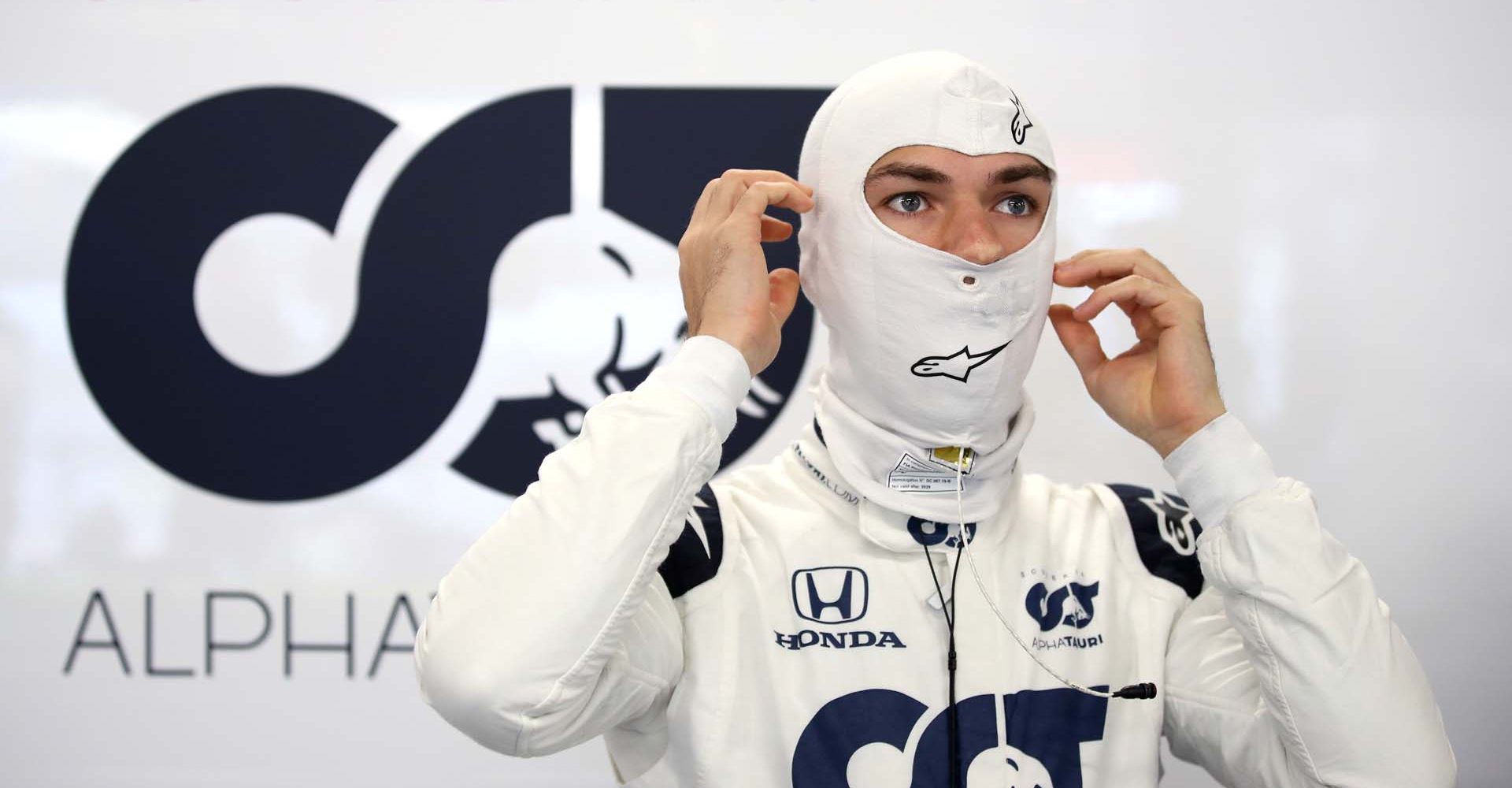 BARCELONA, SPAIN - FEBRUARY 27: Pierre Gasly of France and Scuderia AlphaTauri prepares to drive in the garage during Day Two of F1 Winter Testing at Circuit de Barcelona-Catalunya on February 27, 2020 in Barcelona, Spain. (Photo by Mark Thompson/Getty Images) // Getty Images / Red Bull Content Pool  // AP-2383VKMP11W11 // Usage for editorial use only //