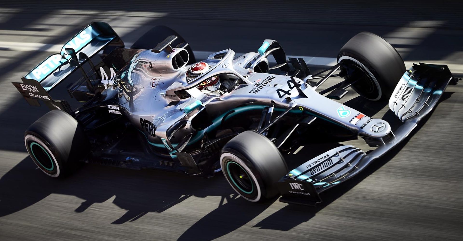 2019 Barcelona Pre-Season Test 2, Day 1 - Steve Etherington Lewis Hamilton Mercedes