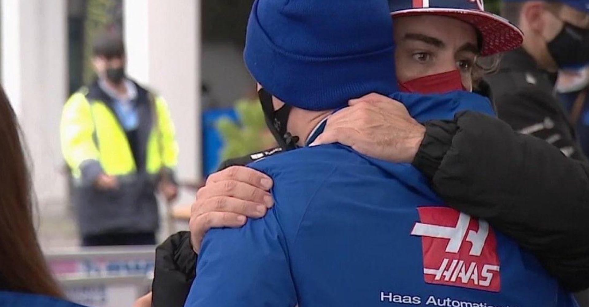 Fernando Alonso hugs Mick Schumacher