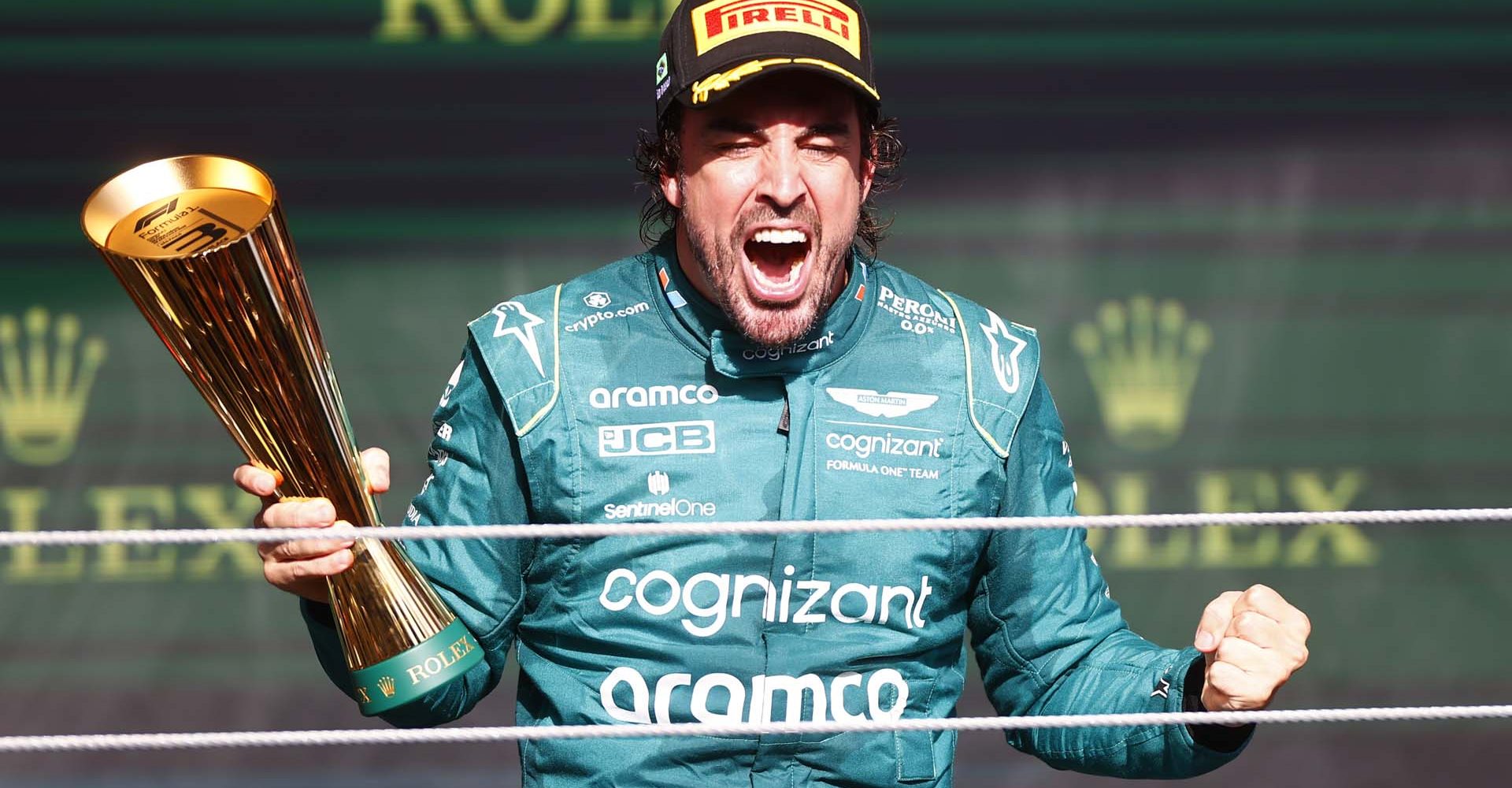 Portrait, podium, Aut�dromo Jos� Carlos Pace, GP2320a, F1, GP, Brazil
Fernando Alonso, Aston Martin F1 Team, 3rd position, celebrates on the podium