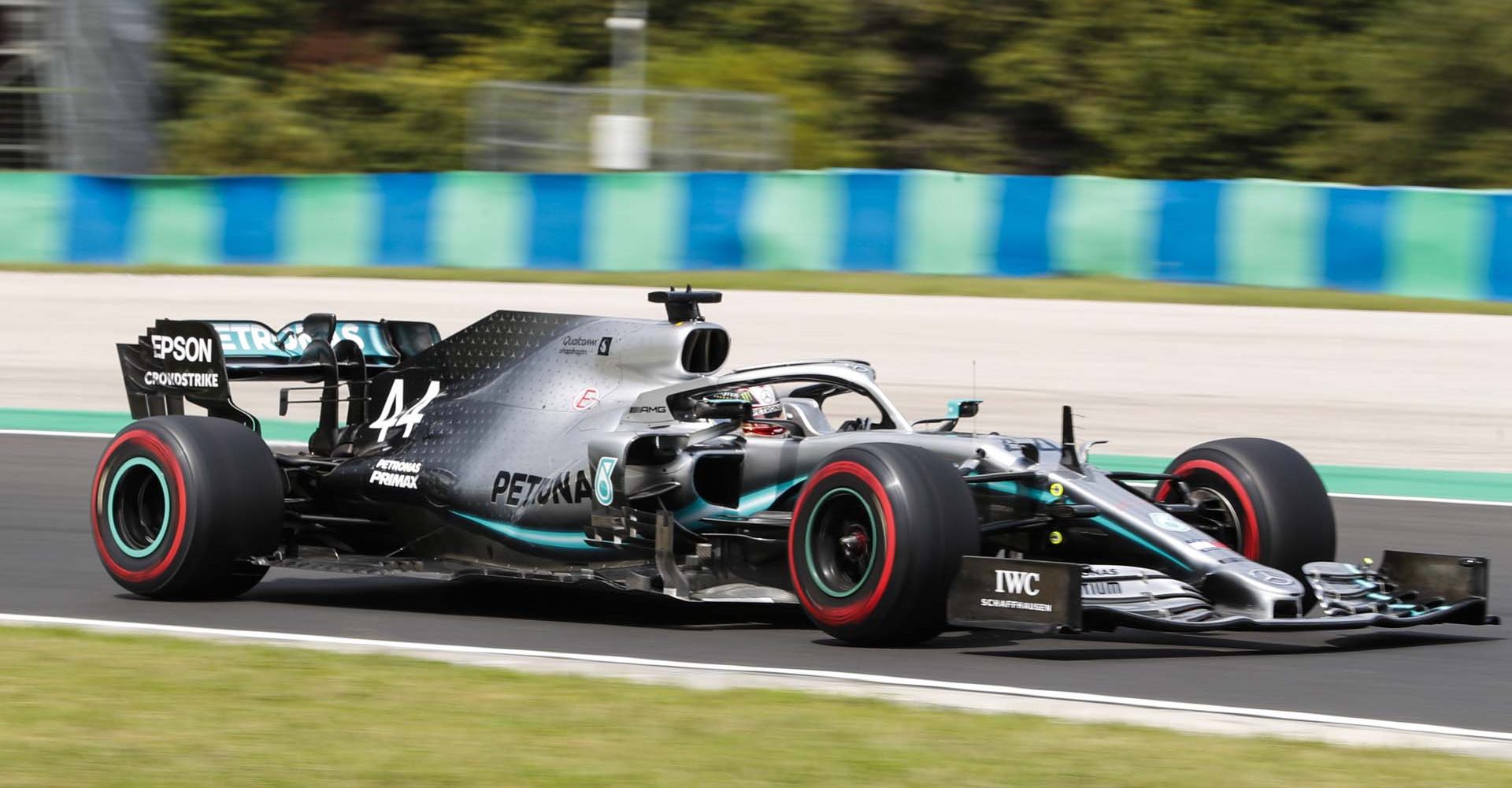 2019 Hungarian Grand Prix, Saturday - LAT Images Lewis Hamilton Mercedes