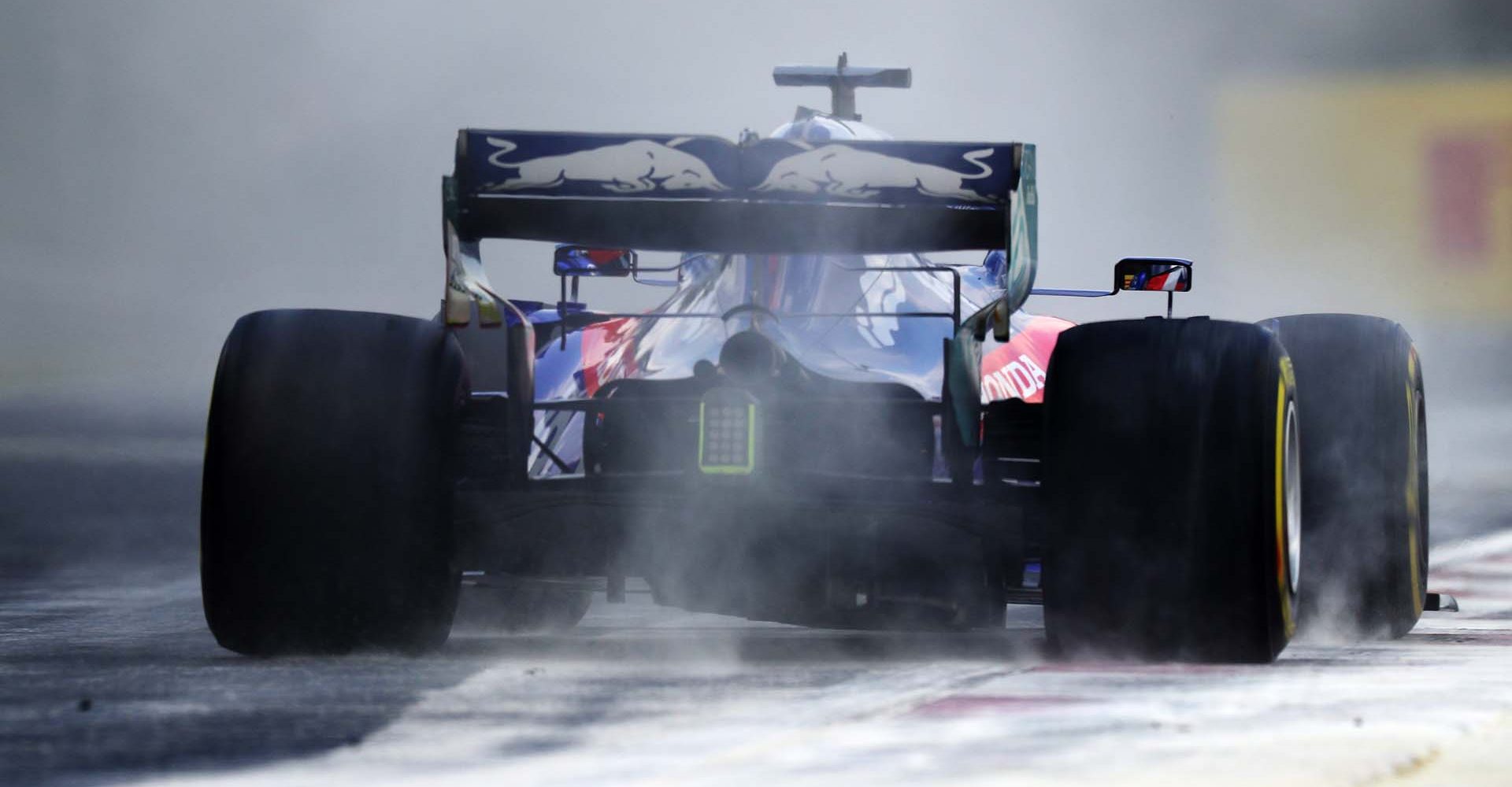 BUDAPEST, HUNGARY - AUGUST 03: Daniil Kvyat driving the (26) Scuderia Toro Rosso STR14 Honda on track during final practice for the F1 Grand Prix of Hungary at Hungaroring on August 03, 2019 in Budapest, Hungary. (Photo by Mark Thompson/Getty Images) // Getty Images / Red Bull Content Pool  // AP-2156ZKHAW1W11 // Usage for editorial use only // Please go to www.redbullcontentpool.com for further information. //