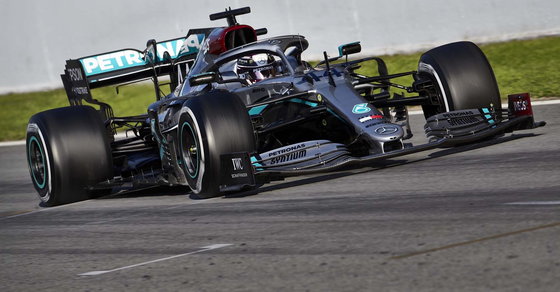 2020 Barcelona Pre-Season Test 1, Day 1 - Steve Etherington Lewis Hamilton Mercedes