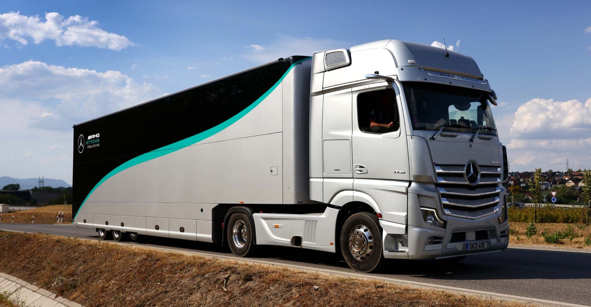 2022 Hungary Grand Prix, Thursday - Steve Etherington Mercedes truck