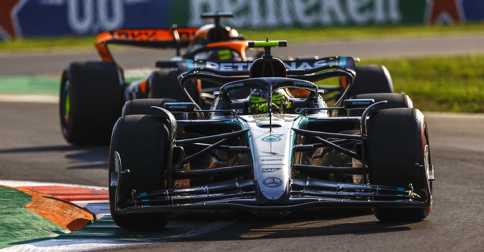 2024 Italian Grand Prix, Friday - LAT Images. Lewis Hamilton (Mercedes), Oscar Piastri (McLaren)