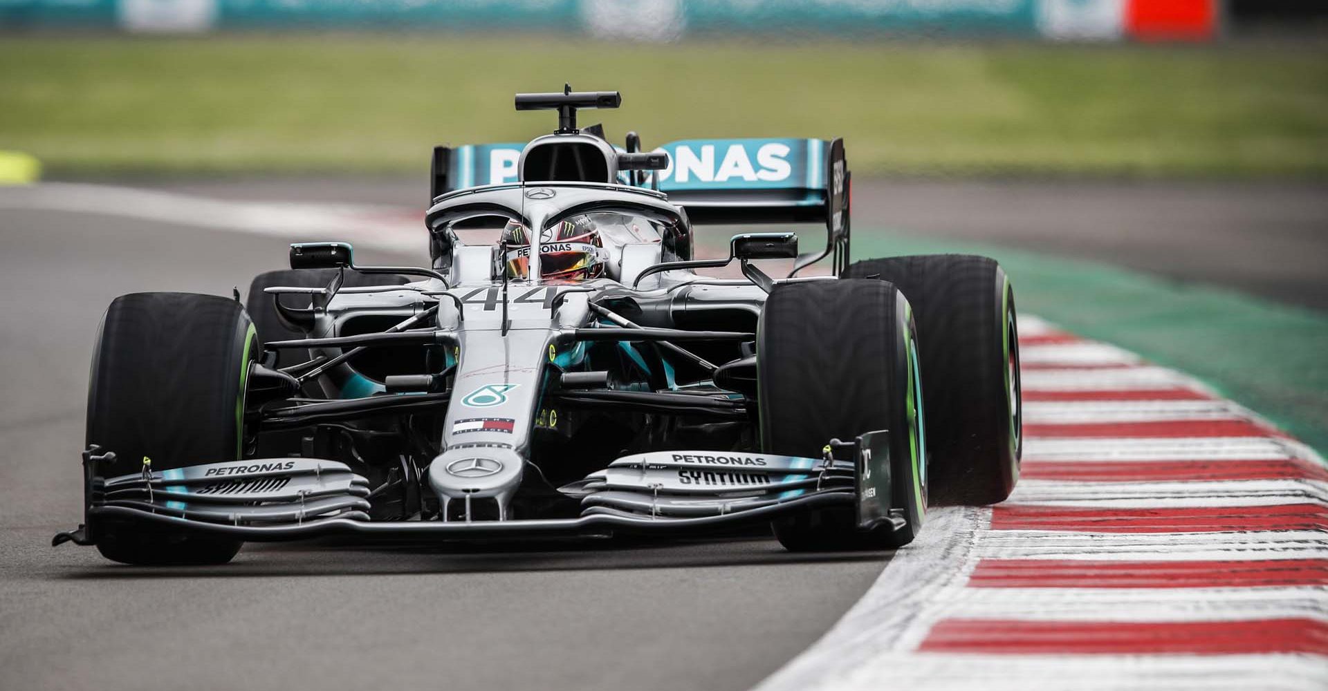 2019 Mexican Grand Prix, Friday - LAT Images Lewis Hamilton Mercedes