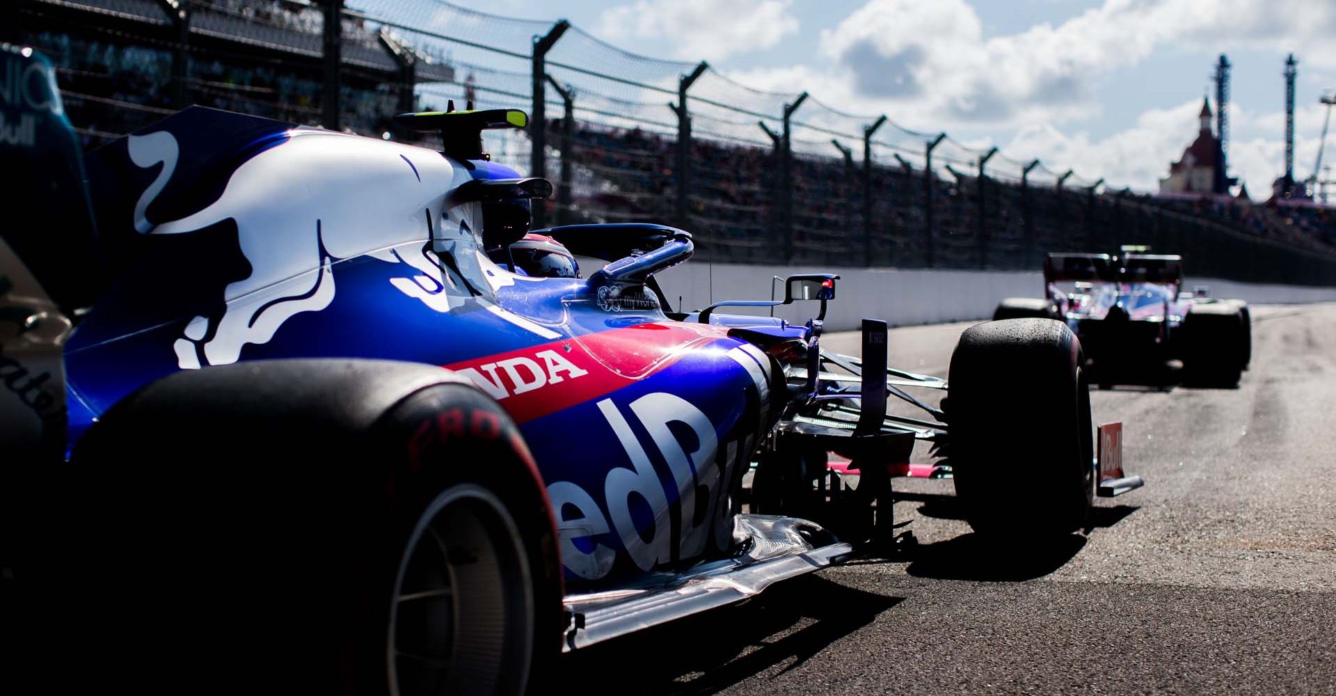 SOCHI, RUSSIA - SEPTEMBER 29: Pierre Gasly of Scuderia Toro Rosso and France during the F1 Grand Prix of Russia at Sochi Autodrom on September 29, 2019 in Sochi, Russia. (Photo by Peter Fox/Getty Images) // Getty Images / Red Bull Content Pool  // AP-21QJH13V11W11 // Usage for editorial use only //