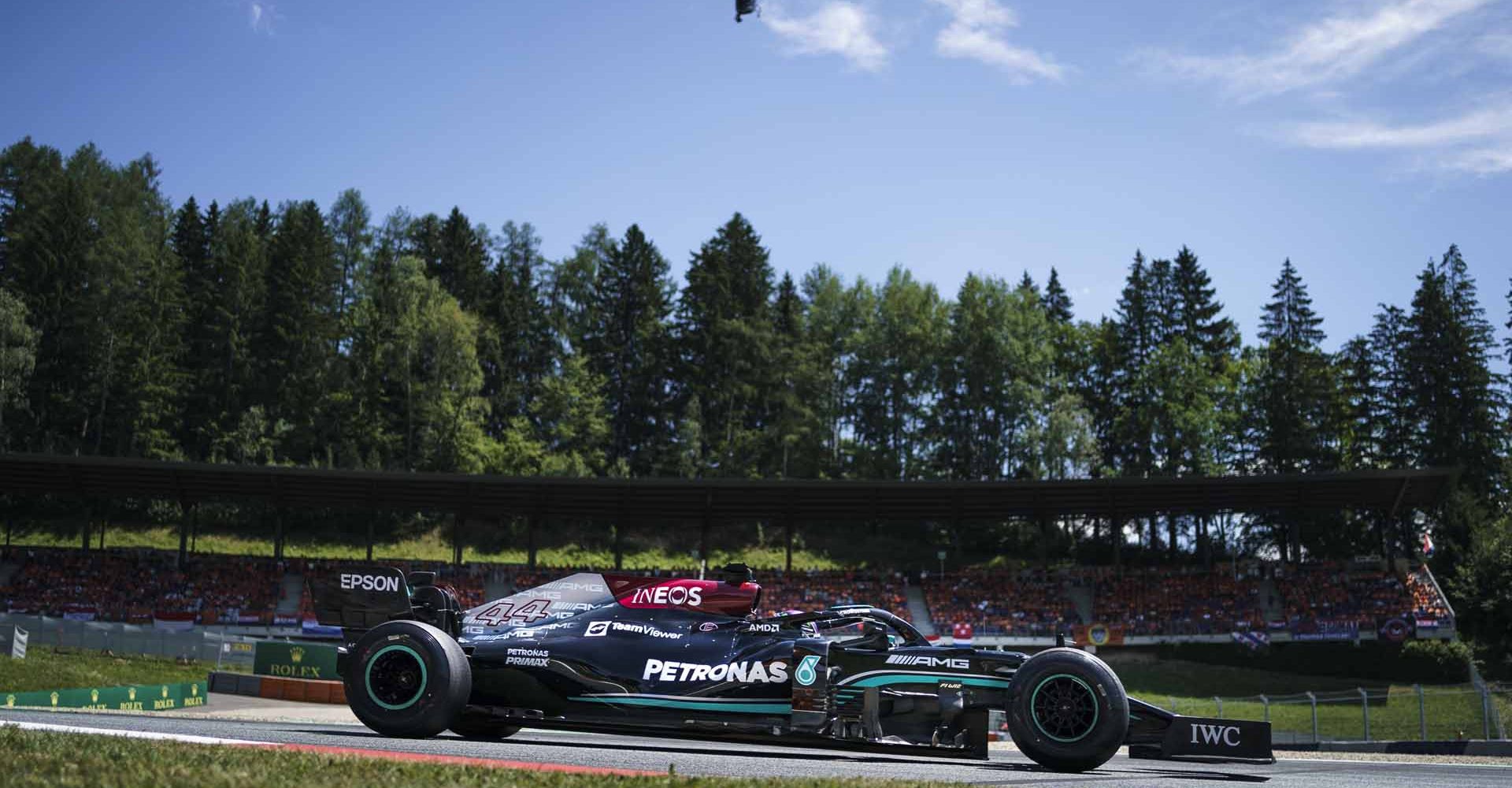 Lewis Hamilton races during the FIA Formula One World Championship 2021 in Spielberg, Austria on July 3, 2021