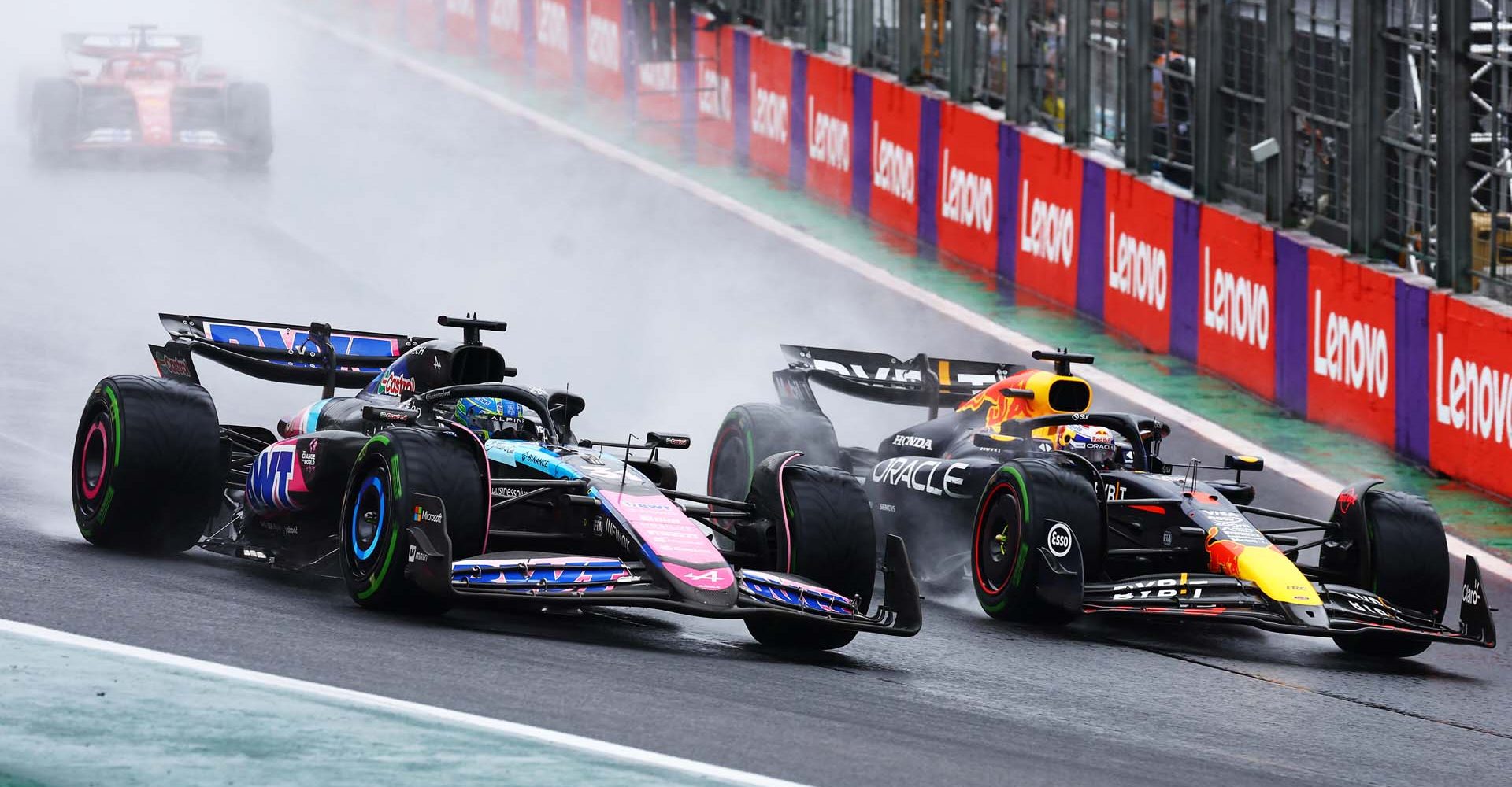 SAO PAULO, BRAZIL - NOVEMBER 03: Max Verstappen of the Netherlands driving the (1) Oracle Red Bull Racing RB20 overtakes Esteban Ocon of France driving the (31) Alpine F1 A524 Renault for the lead of the race at the safety car restart during the F1 Grand Prix of Brazil at Autodromo Jose Carlos Pace on November 03, 2024 in Sao Paulo, Brazil. (Photo by Mark Thompson/Getty Images) // Getty Images / Red Bull Content Pool // SI202411030431 // Usage for editorial use only //