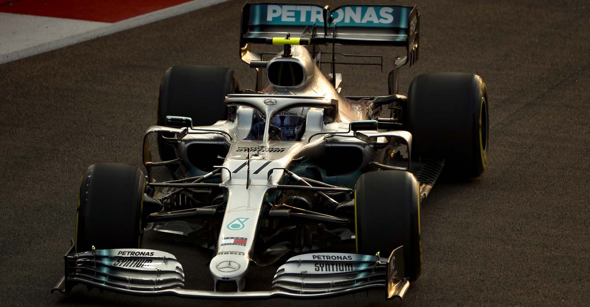 2019 Singapore Grand Prix, Saturday - LAT Images Valtteri Bottas Mercedes