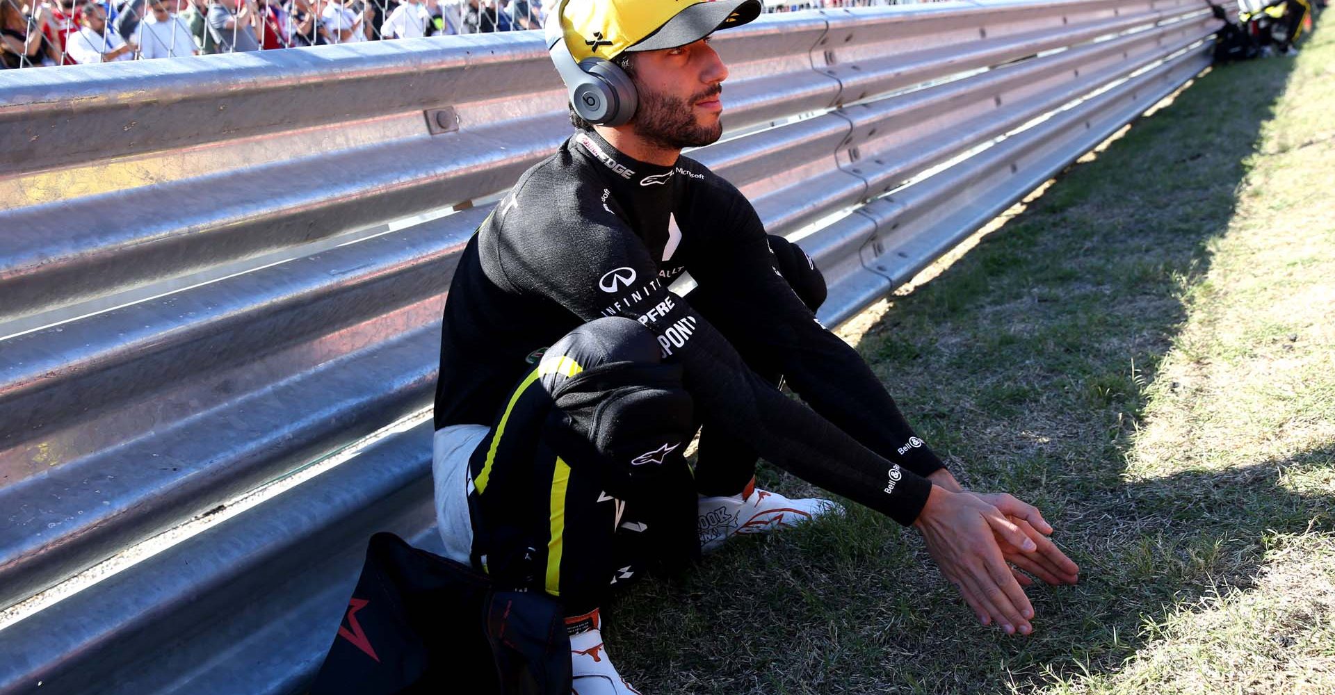 Daniel Ricciardo (AUS) Renault F1 Team on the grid.
United States Grand Prix, Sunday 3rd November 2019. Circuit of the Americas, Austin, Texas, USA.