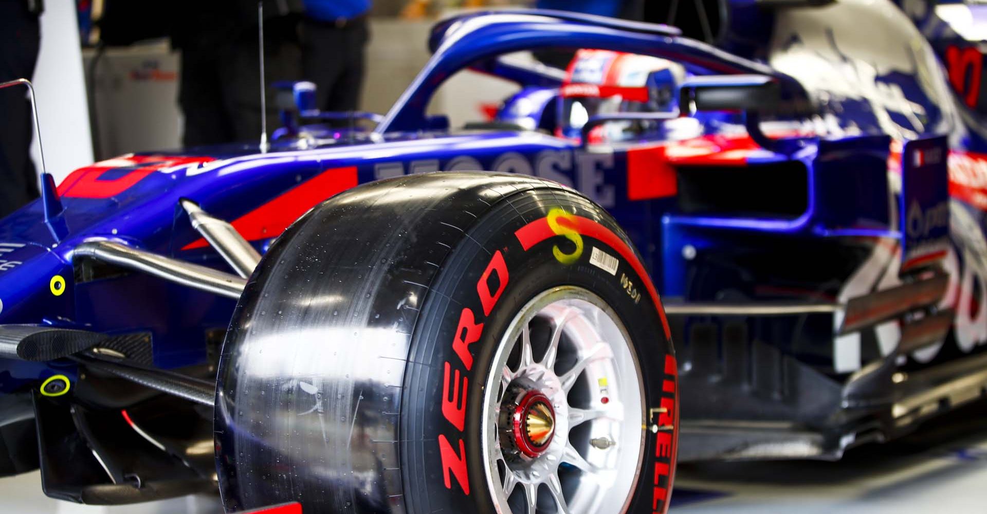 SAO PAULO, BRAZIL - NOVEMBER 15: Pierre Gasly, Toro Rosso STR14 driving out of the garage during the 2019 Formula One Brazilian Grand Prix at Aut√≥dromo Jos√© Carlos Pace, on November 15, 2019 in Sao Paulo, Brazil. (Photo by Andy Hone / LAT Images)