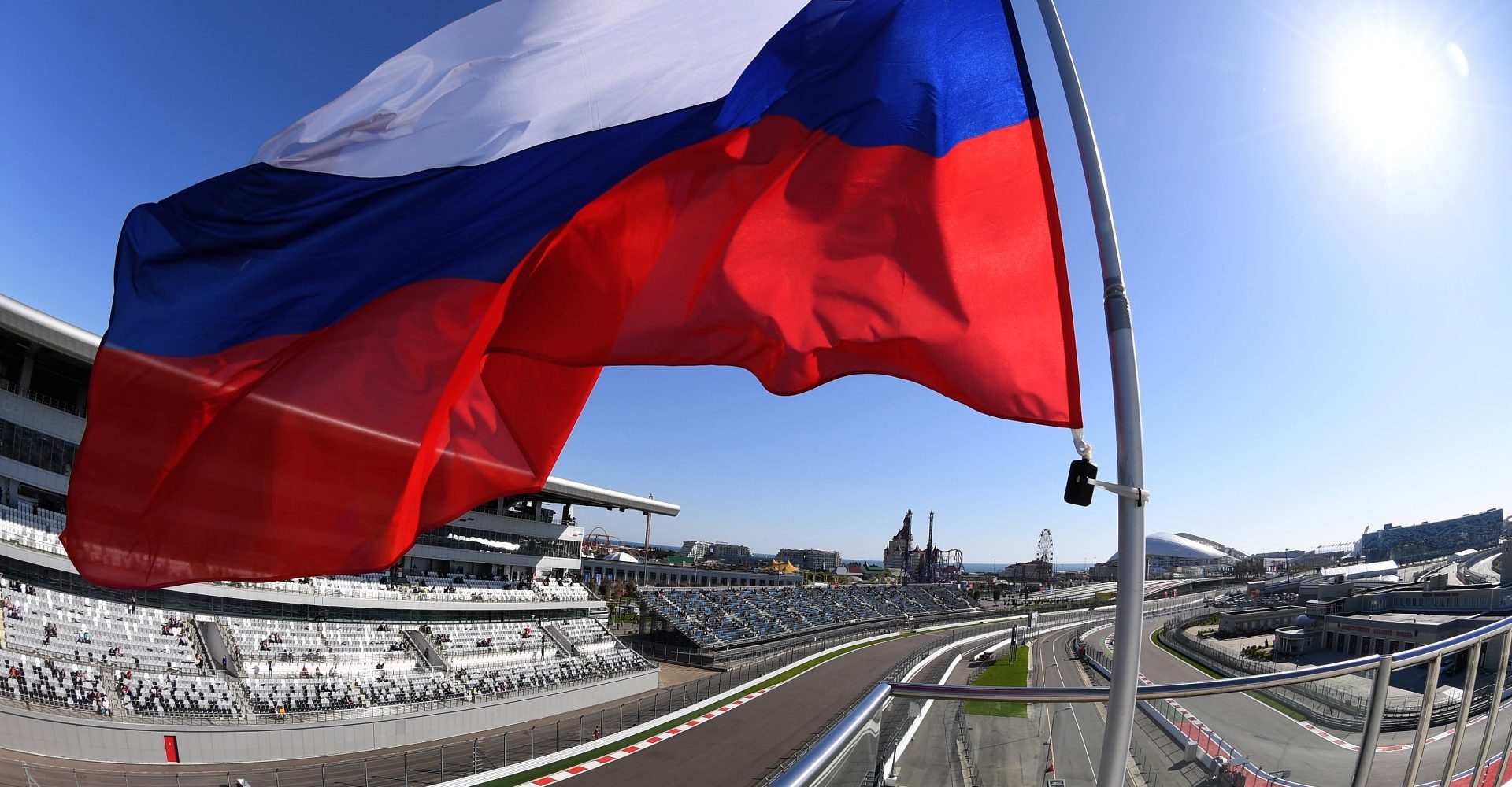 Pascal Wehrlein (GER) Sauber C36 at Formula One World Championship, Rd4, Russian Grand Prix, Practice, Sochi Autodrom, Sochi, Krasnodar Krai, Russia, Friday 28 April 2017. , Russian flag